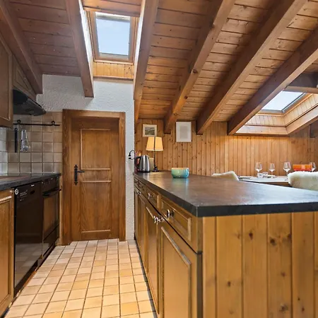 Piscine, & Vue Sur Le - 6 Pers *