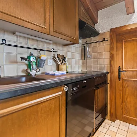 Appartement Piscine, & Vue Sur Le - 6 Pers *