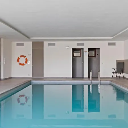 Piscine, & Vue Sur Le - 6 Pers * Crans-Montana